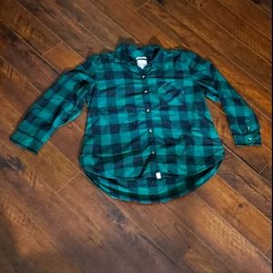 AE Dark Green& Black Plaid Flannel